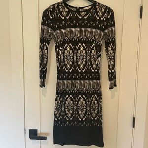 Tory Burch - black/cream patterned dress - size small - 100% silk